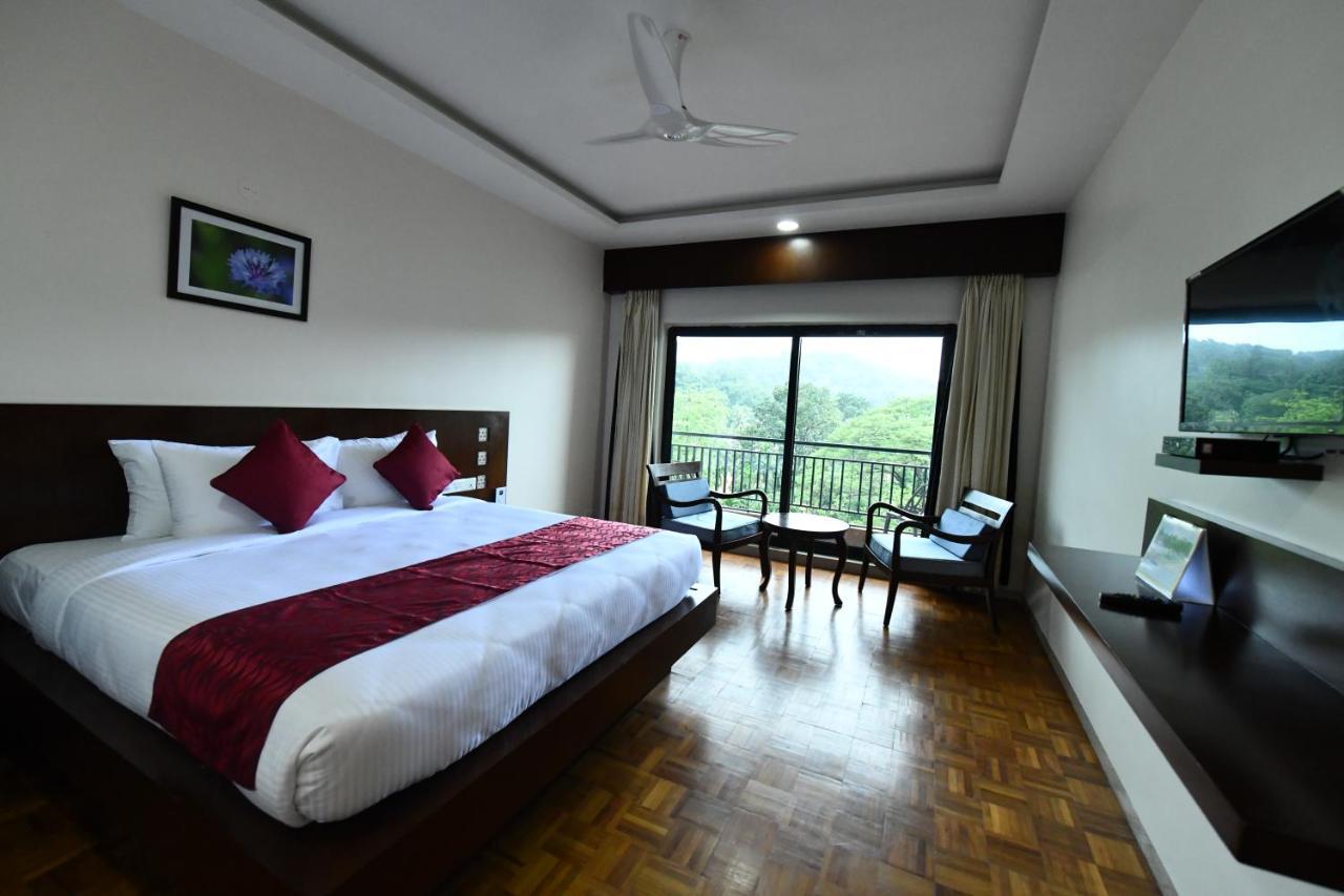 Rns One Otel Subrahmanya Dış mekan fotoğraf