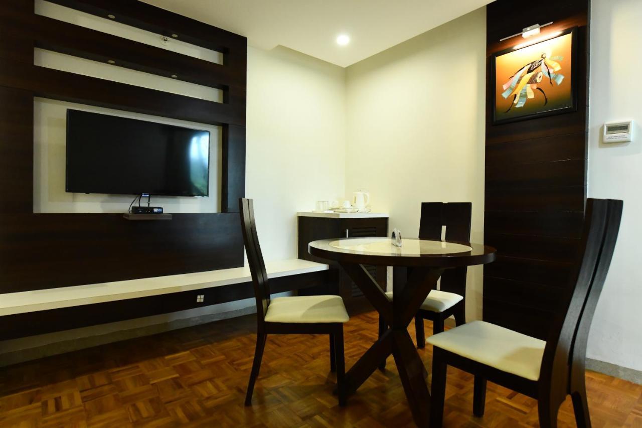 Rns One Otel Subrahmanya Dış mekan fotoğraf