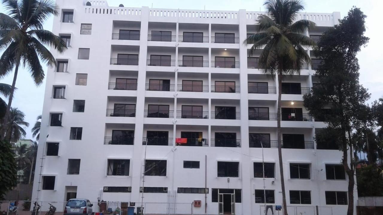 Rns One Otel Subrahmanya Dış mekan fotoğraf